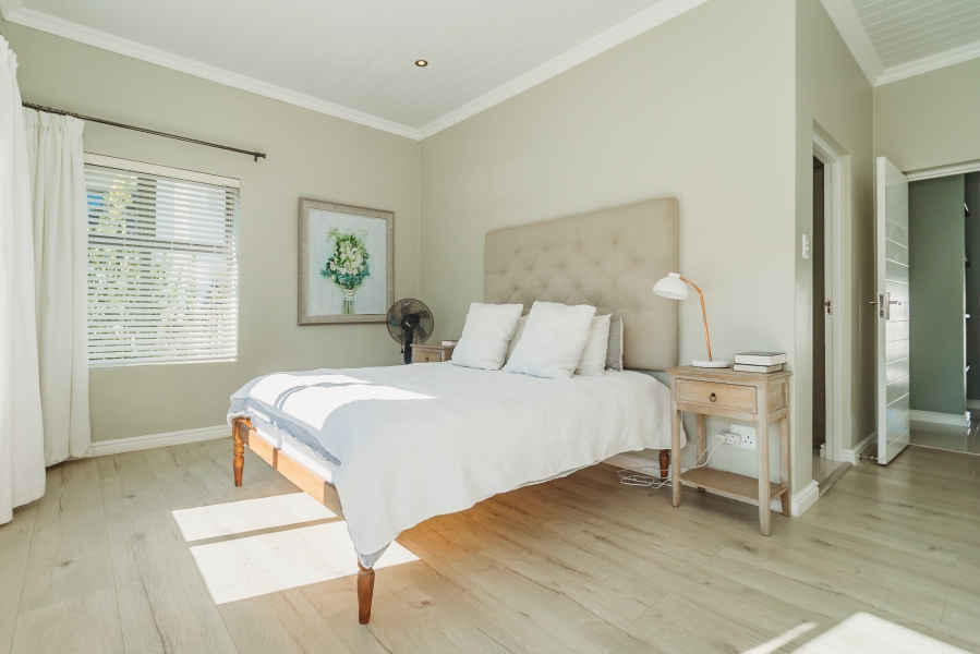 3 Bedroom Property for Sale in Mont Fleur Mountain Estate Western Cape